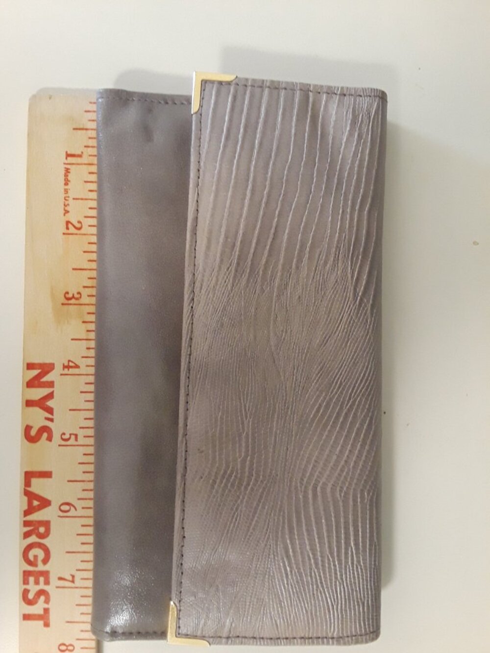 Prince Gardner Leather Checkbook Wallet with snap closure, zipper coin closure - Picture 11 of 11